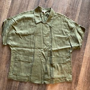 SOLD Eileen Fisher olive linen short sleeve jacket